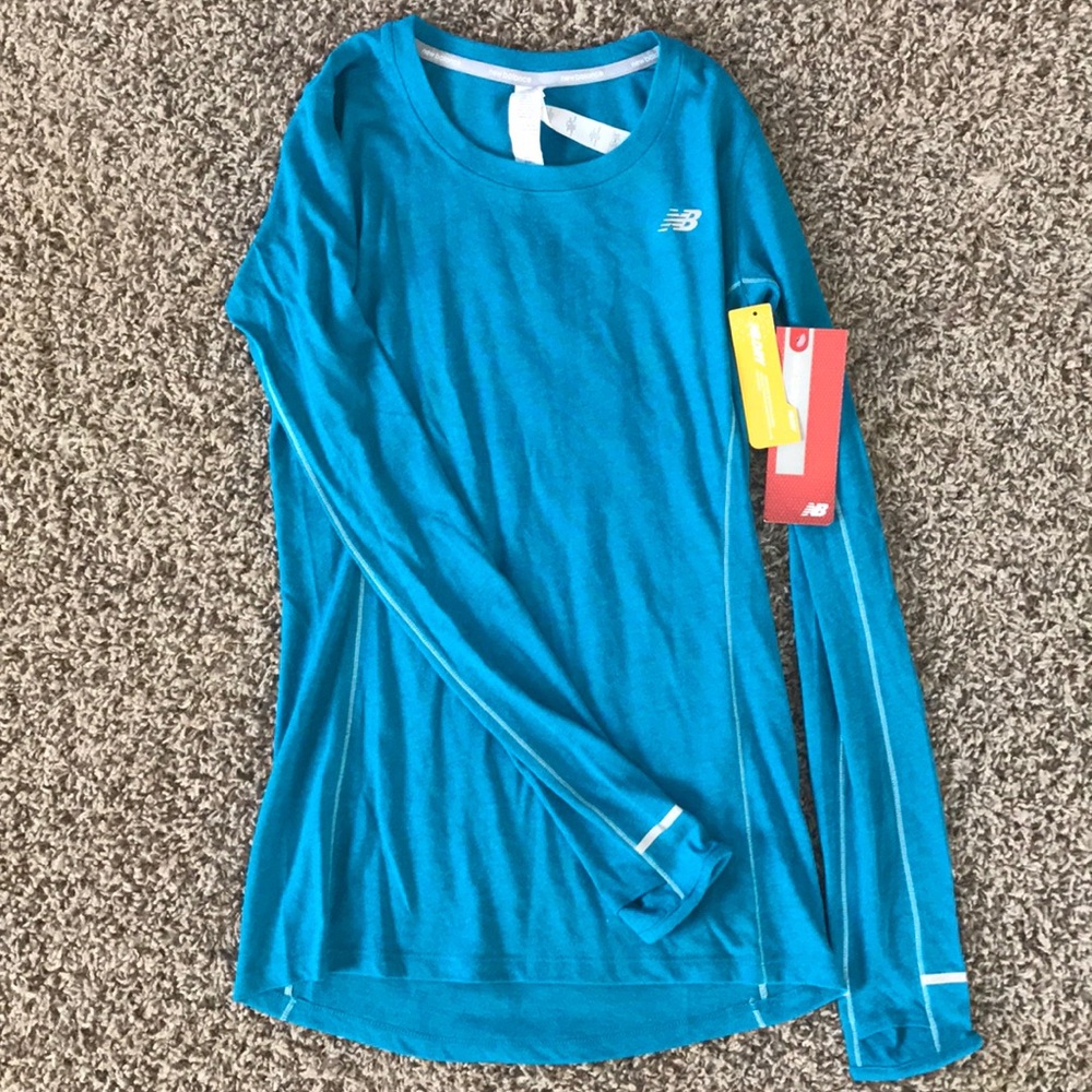 Women's teal new balance long sleeve with tags